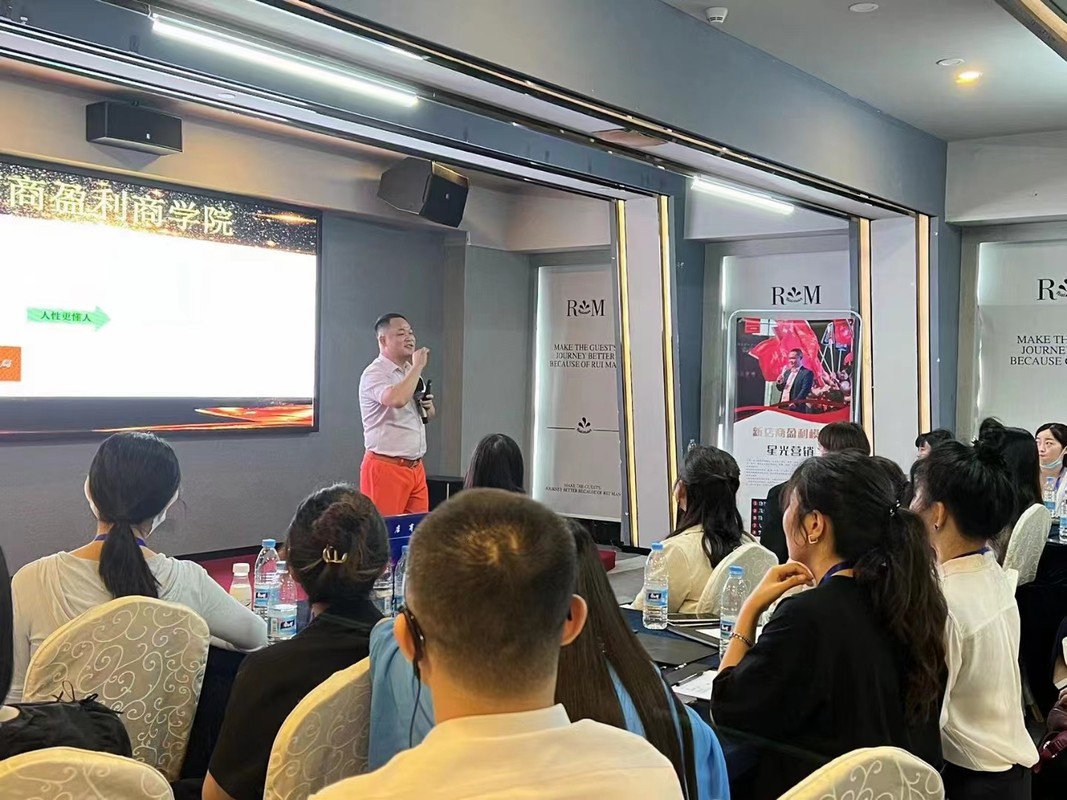 阿图什市美妆企业投资咨询(美妆企业投资咨询方案)